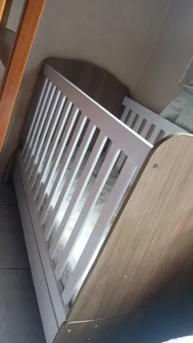 Berço de bebê 3 e 1
