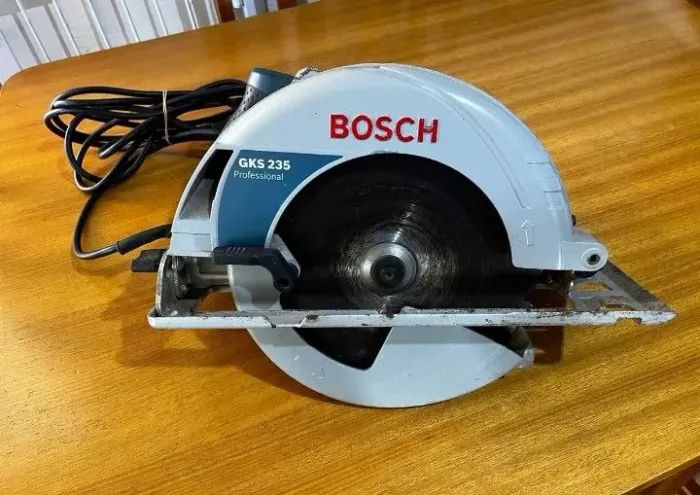 GKS 235 Bosch