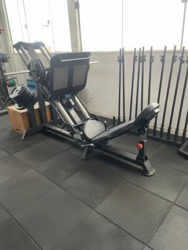 Leg 45 musculação