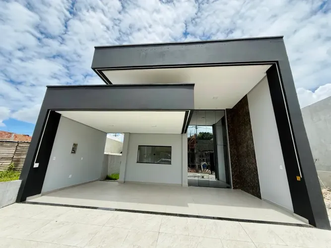 PORTO MARINA - Casa térrea de 3/4, Garagem p/ até 3 carros e Área gourmet.