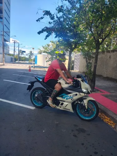 Yamaha YZF R-3 321 2025