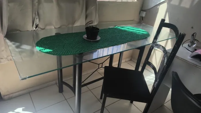 Mesa vidro 4 cadeiras