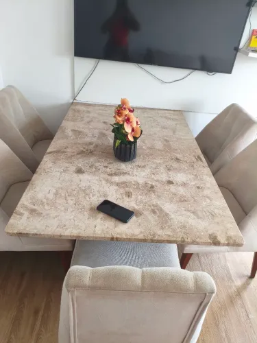 Mesa de Mármore Baiano.
