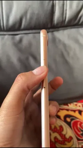 iPhone 8 Plus