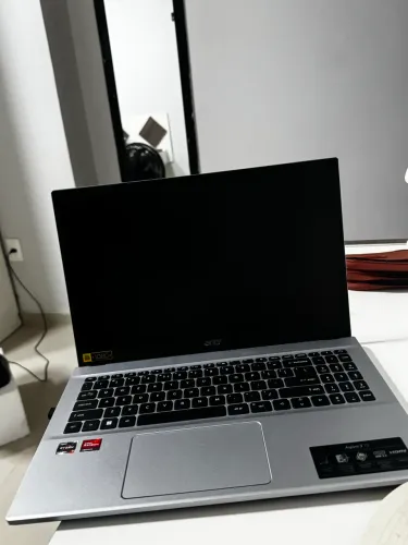 Notebook Acer Aspire 3 - Semi-Novo