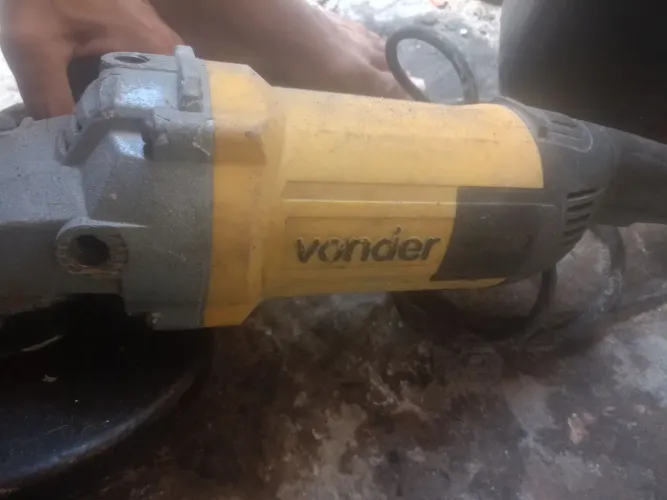 Lixadeira profissional de alta