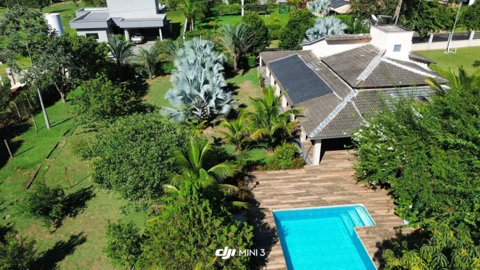 Casa chacara condomínio cidade das águas - Hidrolândia