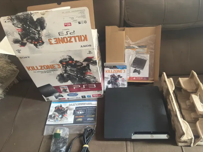 PlayStation 3 CIB SERIAL BATENDO E MANUIAS TIDO ORIGINAL E JOGO LACTADO