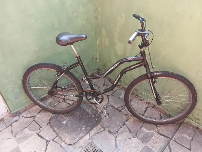 Bicicleta leve e fácil de pedalar