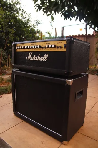 Cabeçote Marshall G100R CD e Gabinete com Eld Power Classic Mode