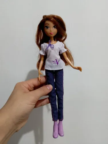 Boneca Barbie Violetta Disney