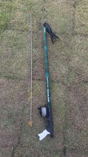 Arbalete para Pesca Submarina Completo com Carretilha e Arpão