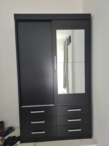Guarda-Roupa Capri Ônix (2 Portas, 6 Gavetas c/ Espelho) - Menos de 2 meses de uso!