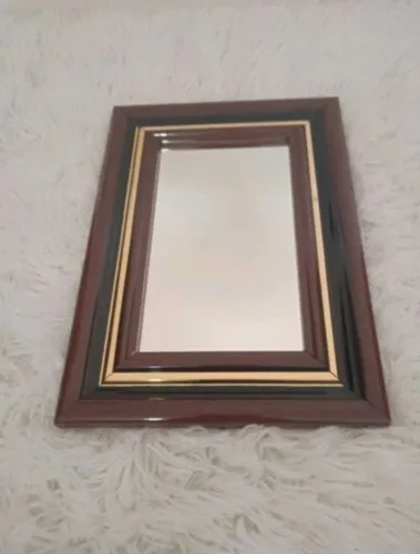 Espelho Decorativo com Moldura