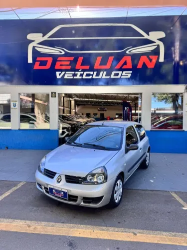 Renault Clio Hi-flex 1.0 16V 3P 2011