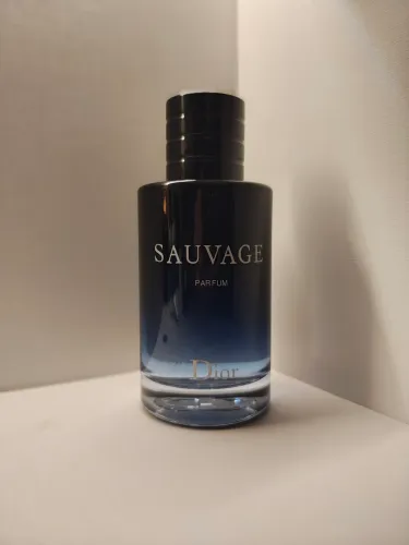 Perfume Dior Sauvage Parfum