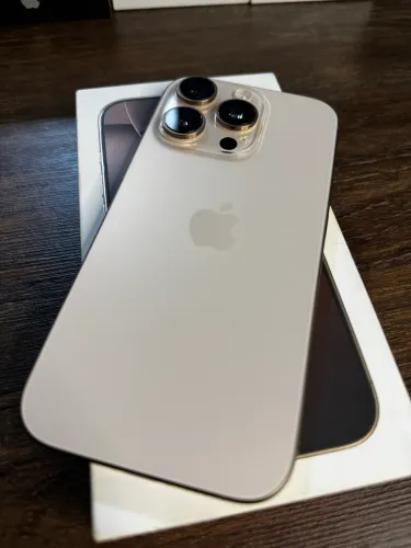 iPhone 16 pro 128gb