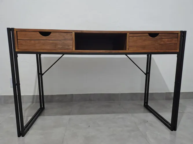 Mesa Escrivaninha Estilo Industrial com 2 Gavetas e Nicho