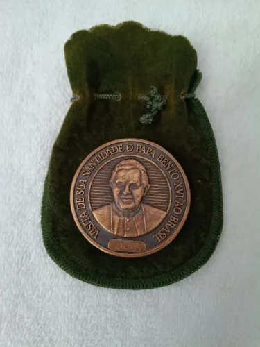 Medalha comemorativa de bronze da visita do Papa Bento XVI, 2007