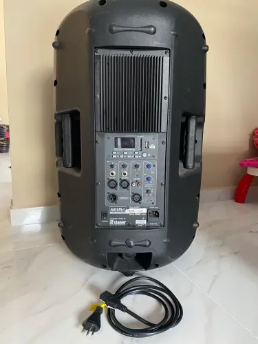 Caixa de som ativa staner 315