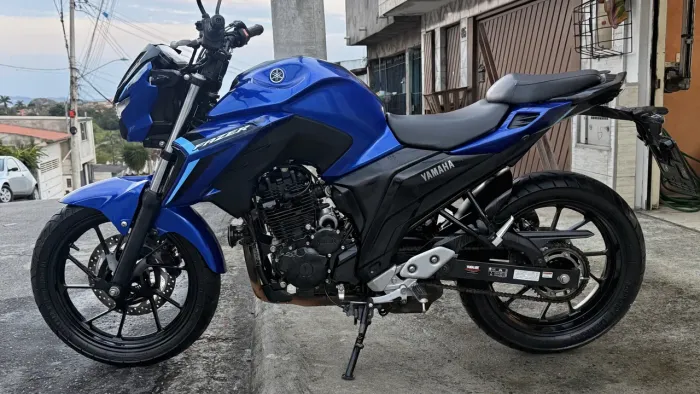 FZ 25 Connect 25/25, BLUE RACING 10.000km