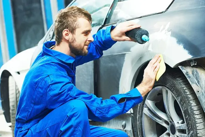 Preparador de pintura automotiva