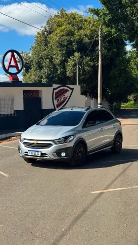 Chevrolet Onix Activ 1.4 8V Flex Aut. 4P 2019