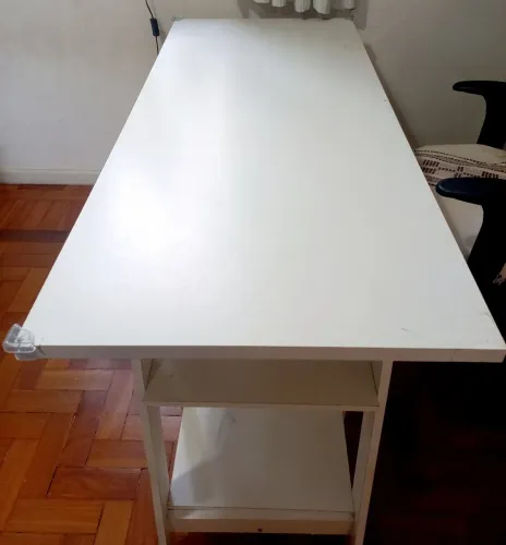 Mesa de estudo ou escritório