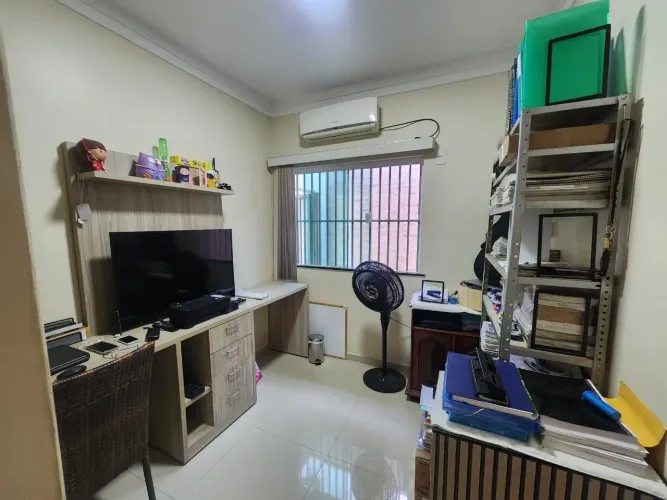 Casa no Jardim Renascença Para Venda