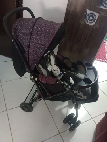 Carrinho de bebe cosco mais bebê conforto mais extrator de leite elétrica gtek