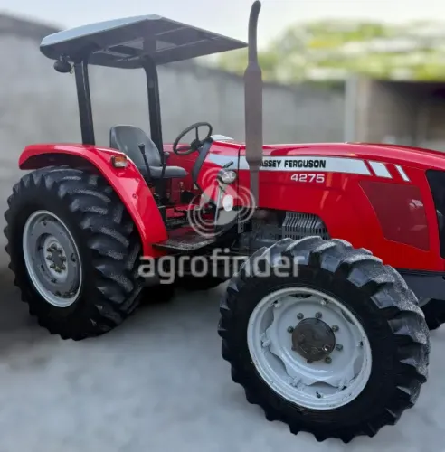 Trator Massey Ferguson 4275 ano 2014