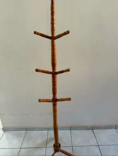 Cabideiro Mancebo de Chão cabide organizador Arara de Roupa Organizador