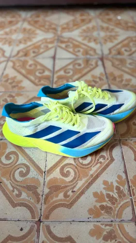 Tênis adizero drive rc