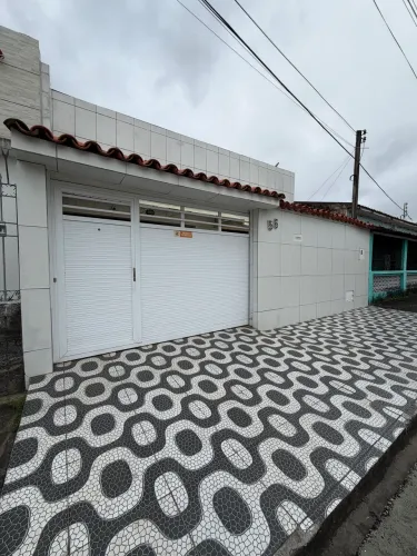 VENDO EXCELENTE CASA NO TRAPICHE
