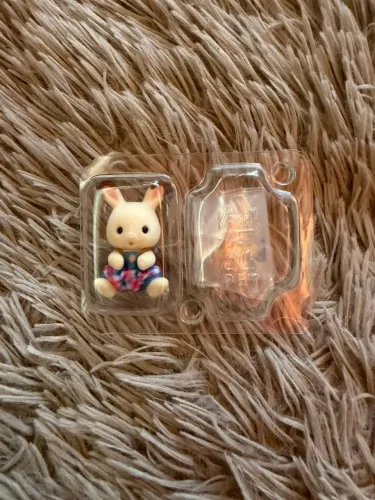 Sylvanian Families Blind Bag Construtores Coelho Chocolate