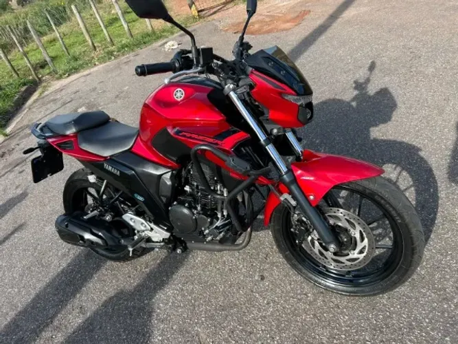 Yamaha Fazer 250 FZ25 (2025) - Única Dona - Estado de Zero!