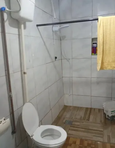 Vendo casa em capoeiras valor 100.000,00 cem mil.