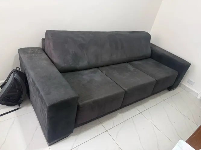 Sofá de 3 lugares , com lugares retráteis
