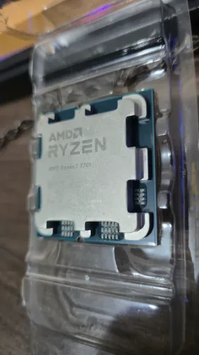 Ryzen 7 7700