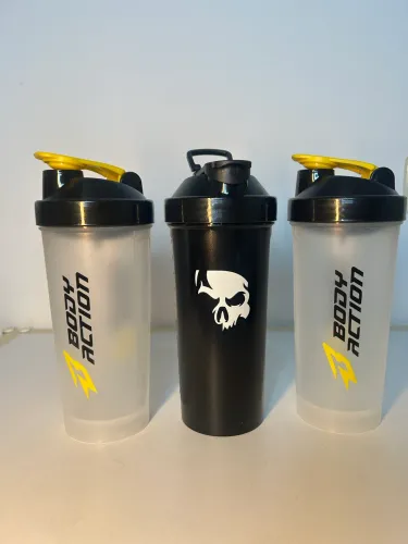 Kit com 3 Coqueteleiras 600ml Body action e Dark lava