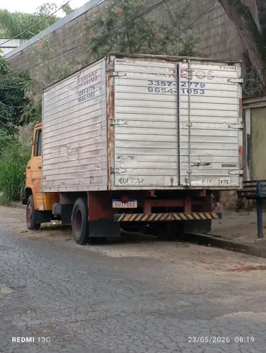 Caminhão MB 608