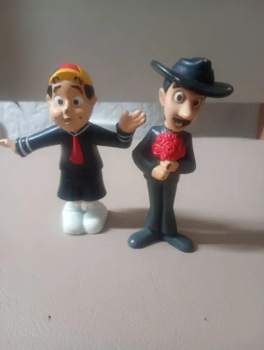 KIT 2 BONECO TURMA DO CHAVES