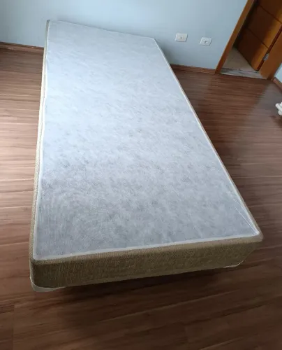 CAMA BOX SOLTEIRO KING