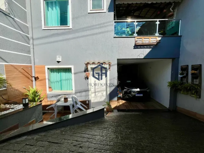 Casa Geminada para Venda em Belo Horizonte / MG no bairro Serrano