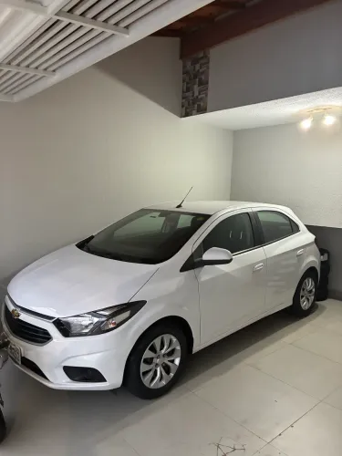 Chevrolet Onix Hatch LT 1.4 8V Flex Mec. 4P 2018