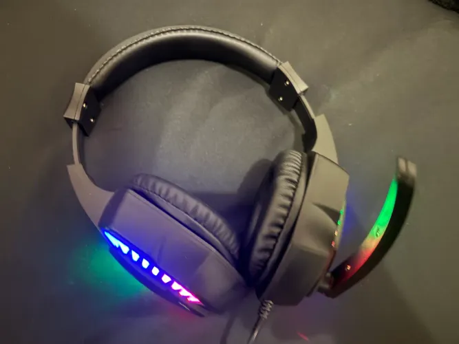 Fone Gamer CLANM RGB com Microfone 