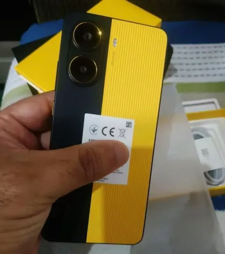 Poco X7 PRO 256gb Amarelo