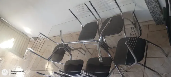 Mesa de Vidro 6 cadeiras
