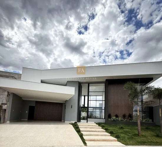 Casa no Condomínio Pau Brasil