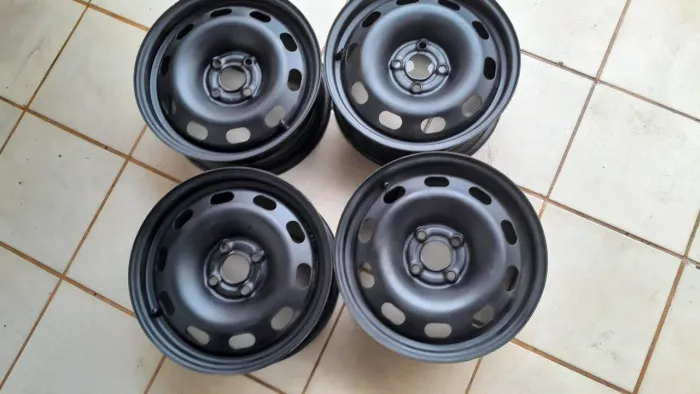 Rodas 4 vw aro 15 gol saveiro voyage